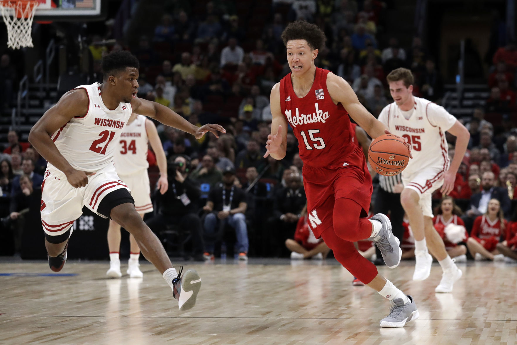 Badgers 66, Cornhuskers 62
